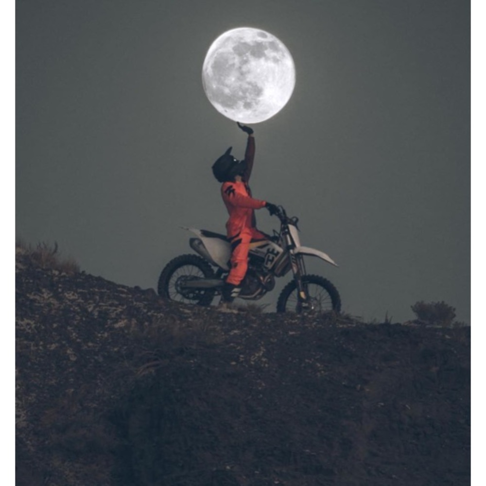 Meet your Posher, Carlos